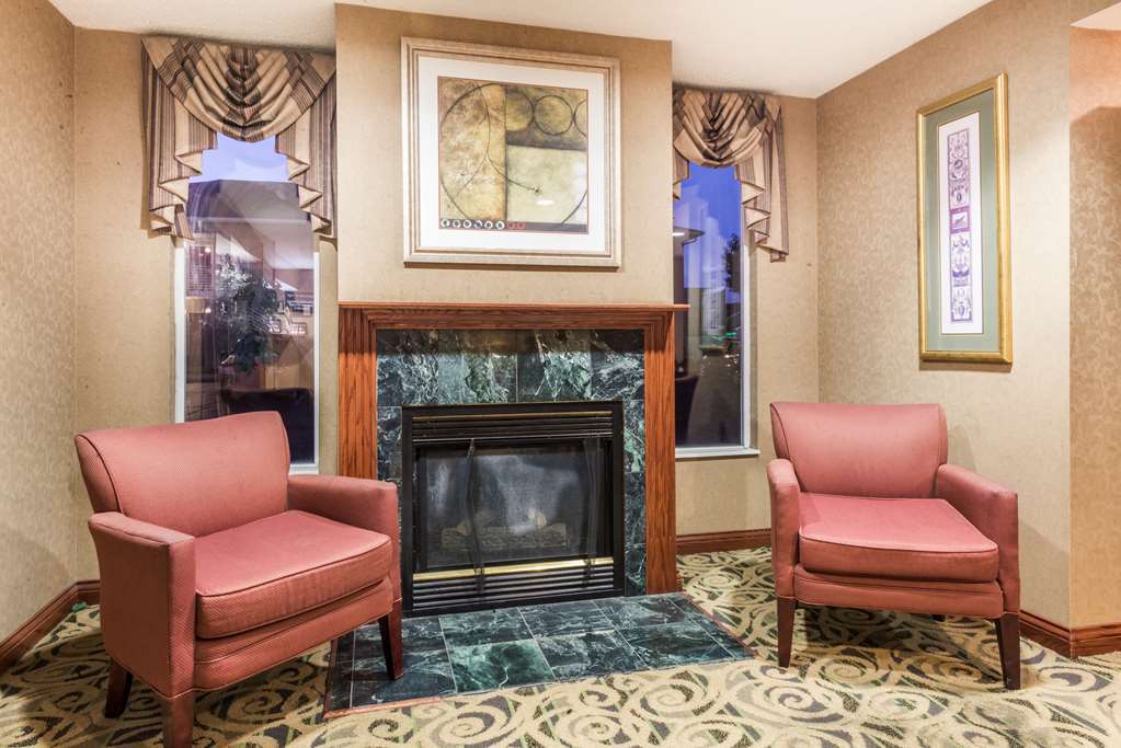 Super 8 By Wyndham Indianapolis/Ne/Castleton Area Hotell Inreriör bild