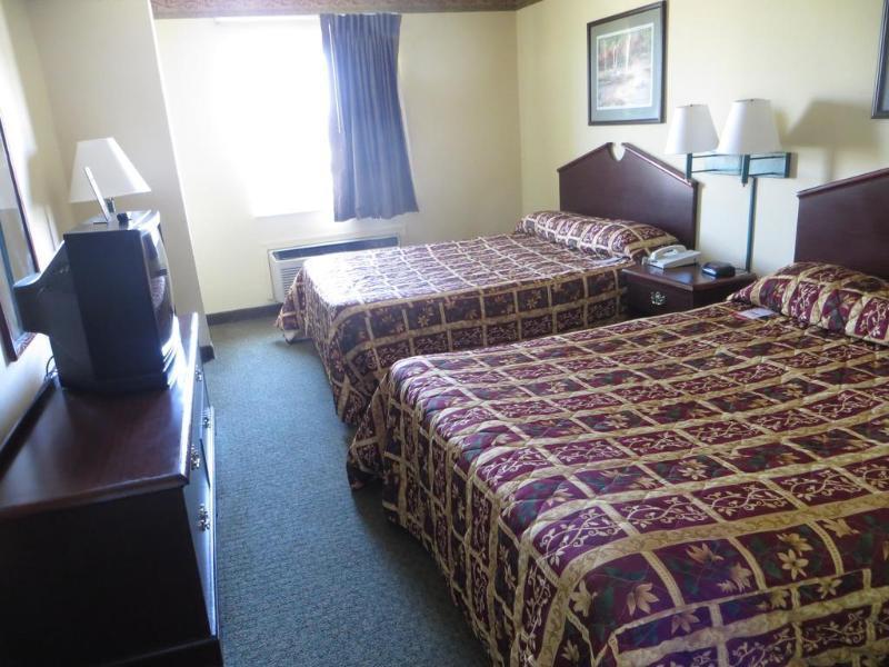 Super 8 By Wyndham Indianapolis/Ne/Castleton Area Hotell Exteriör bild